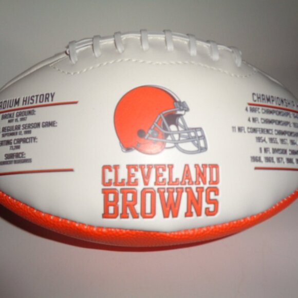 Cleveland Browns Johnny Manziel #2 Rookie Football 2014 New - Picture 4 of 5